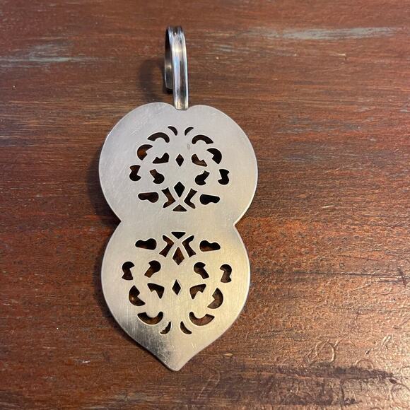 Silverplated Vintage Denmark  Pie or Cake Finger Loop Server 6" - Picture 4 of 5